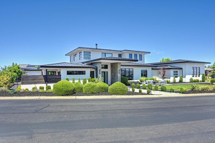 Property Photo:  612 Thalassa Court  CA 95762 