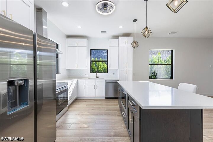 Property Photo:  1916 Jefferson Avenue  FL 33901 