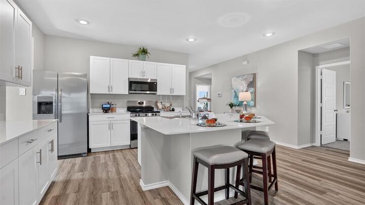 Property Photo: 824 Archer Street TX 76044