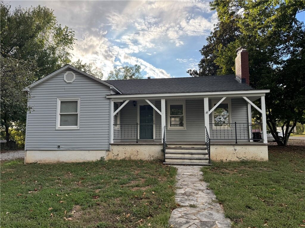 Property Photo: 1508 Townsend Street MO 65625
