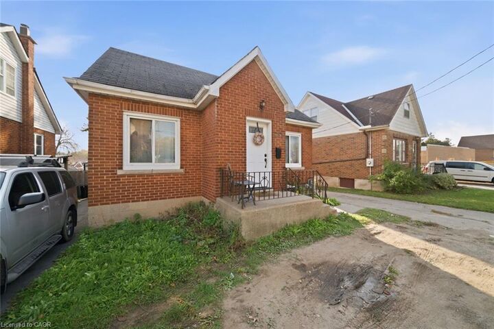 Property Photo: 259 West Street ON N3R 3V4