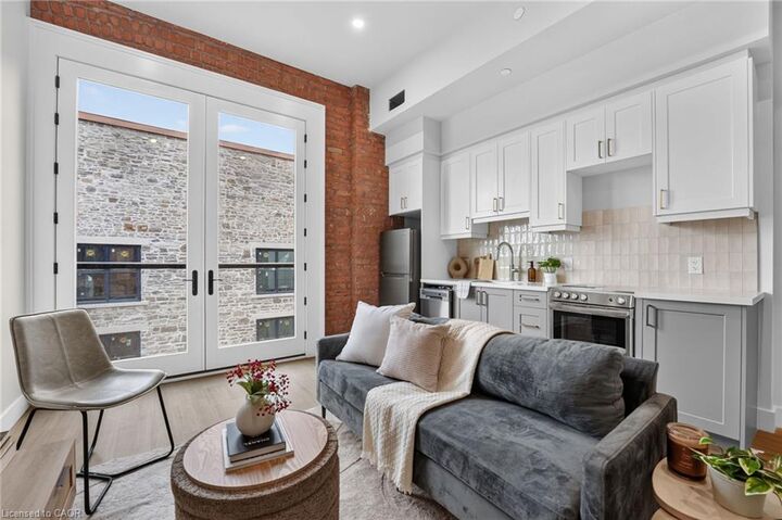 Property Photo:  56 York Boulevard 405  ON L8R 0A2 