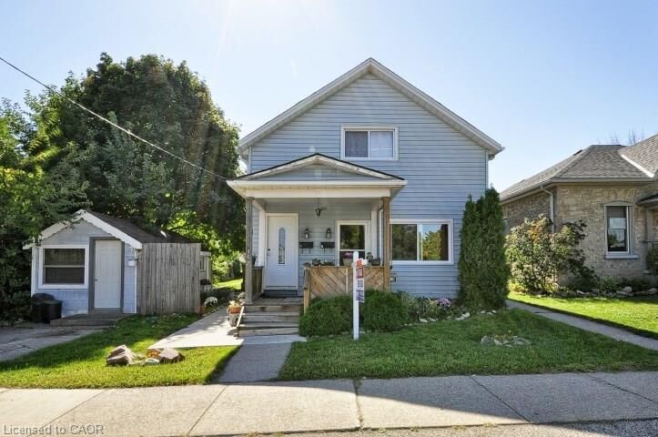 Property Photo: 352 Dundas Street 4 ON N1R 5R2