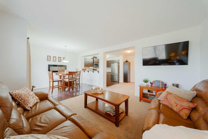 Property Photo:  150 River Heights Crescent  AB T4C 0J5 