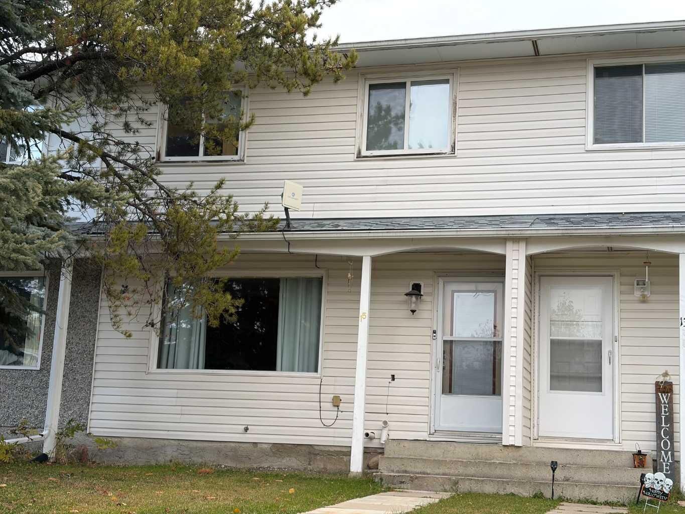 Property Photo:  15 Baxter Crescent  AB T7S 1E7 
