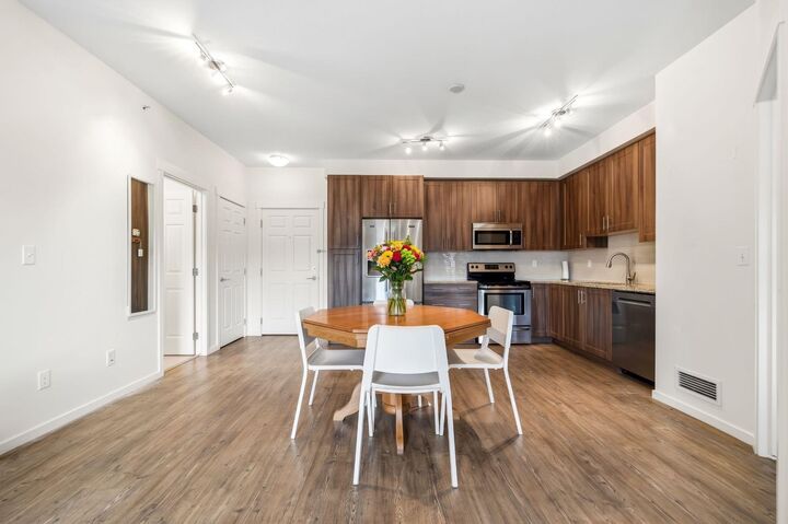 Property Photo:  99 Copperstone Park SE 2414  AB T2Z 5C9 