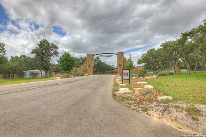 Property Photo:  85 Majestic Hills  TX 78606 
