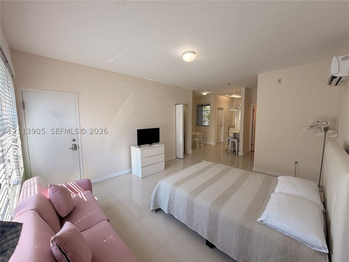 Property Photo:  511 15th Street 7  FL 33139 
