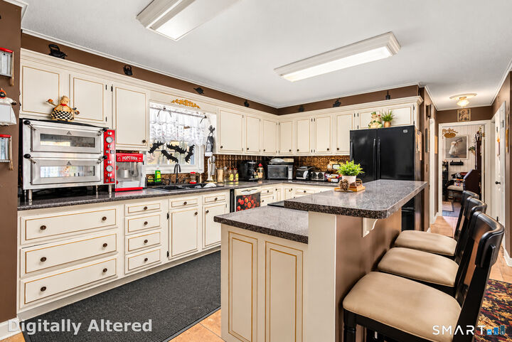 Property Photo:  365 Wauregan Road  CT 06239 
