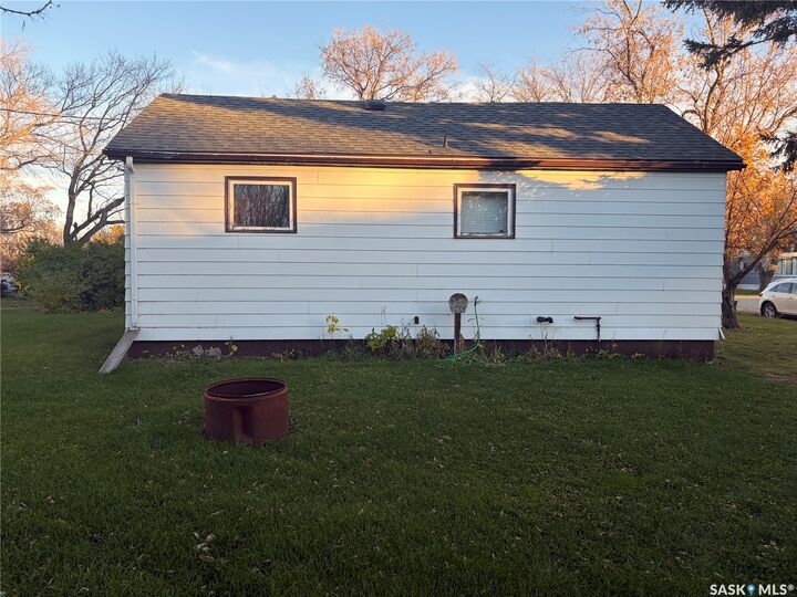 Property Photo: 215 Indal Street SK S0A 0V0