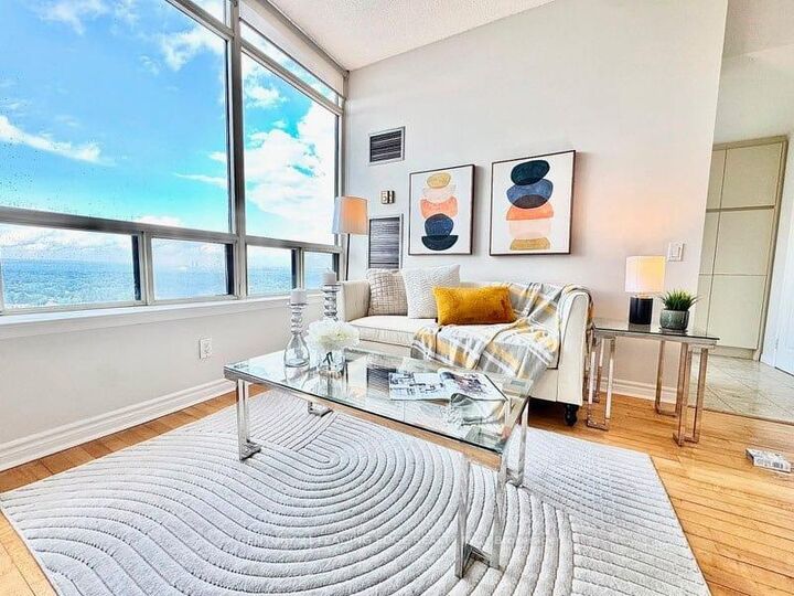 Property Photo:  7 Bishop Avenue 2408  ON M2M 4J4 