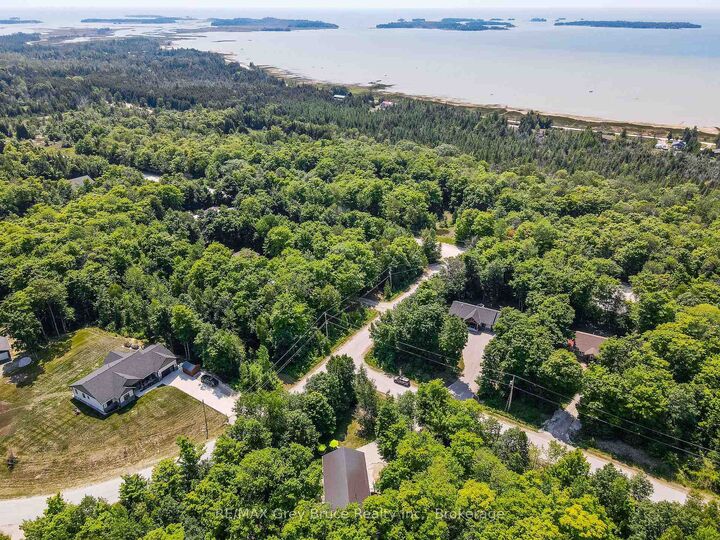 Property Photo:  3 Sugarbush Road  ON N0H 2T0 
