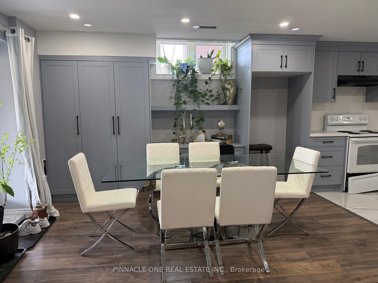 Property Photo:  23 Purdy Place Bsmt  ON L1C 0V2 