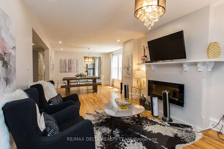 Property Photo:  60 Third Avenue 2  ON K1S 2J8 
