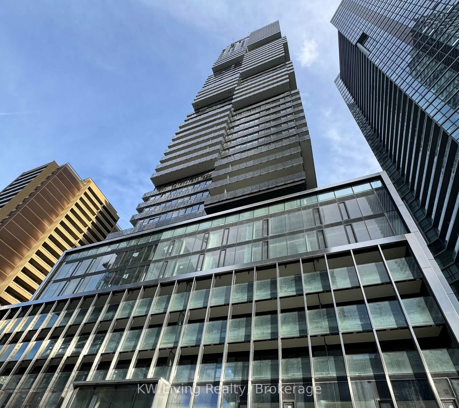 Property Photo:  55 Charles Street E 4508  ON M4Y 0J1 