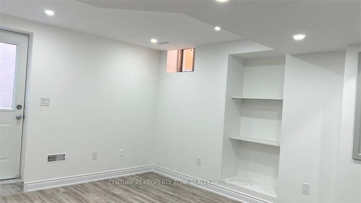 Property Photo:  544 Dougall Avenue Bsmt  ON L7C 3Y9 