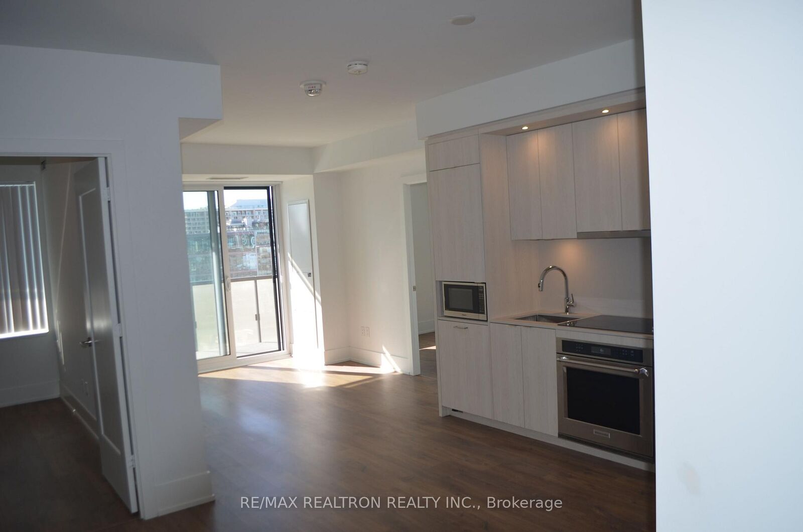 Property Photo:  480 Front Street W 903  ON M5V 0V5 