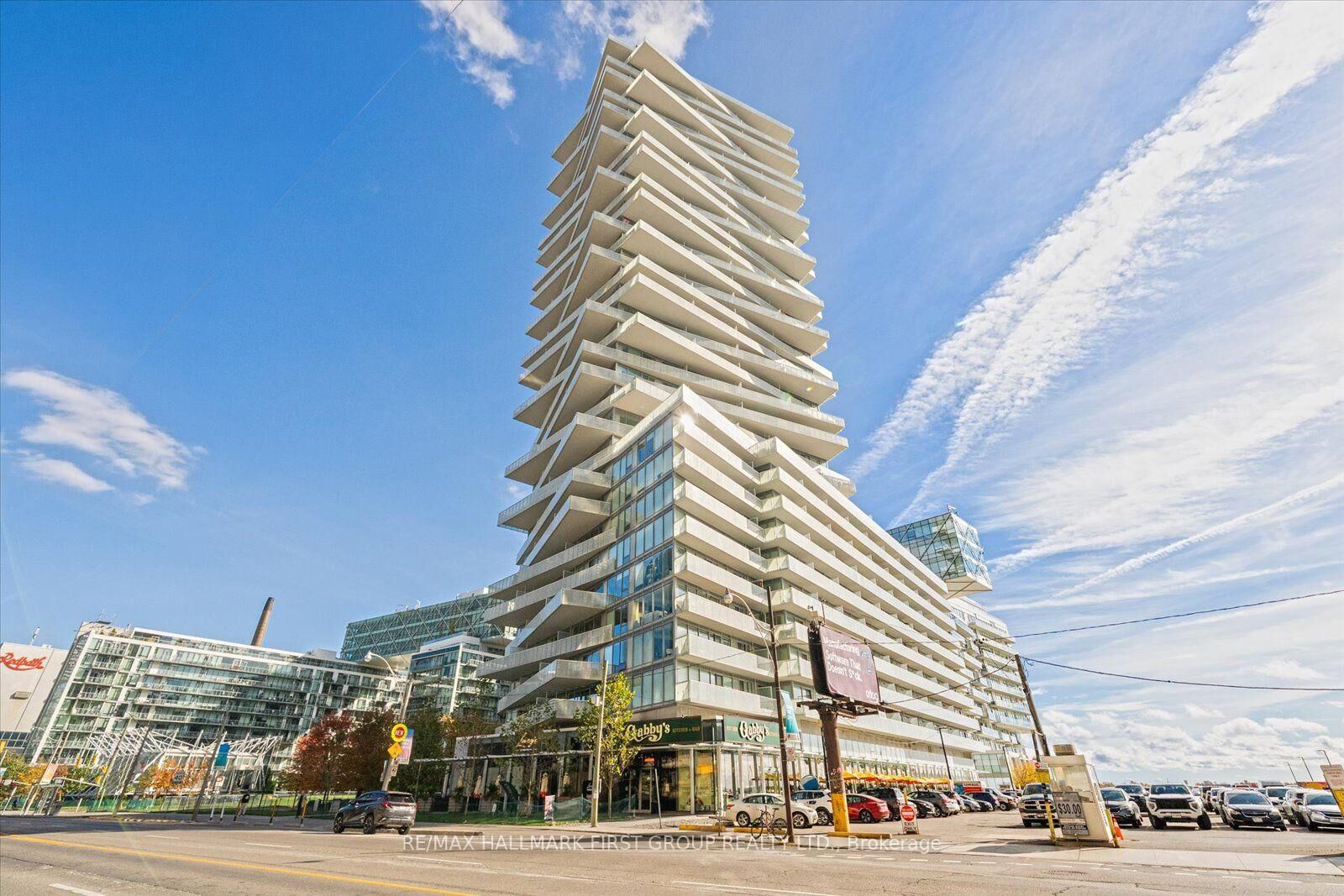 Property Photo:  15 Queens Quay E 208  ON M5E 0A5 
