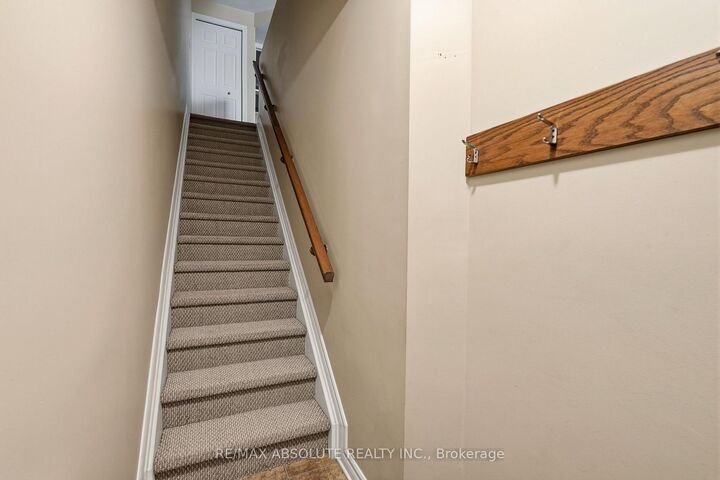 Property Photo: 581 Lakeridge Drive ON K4A 0H4