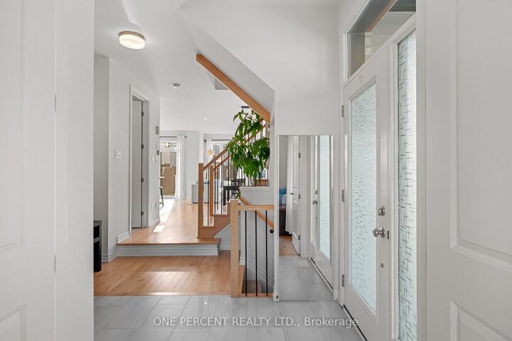 Property Photo:  312 Finial Way  ON K2J 6V8 