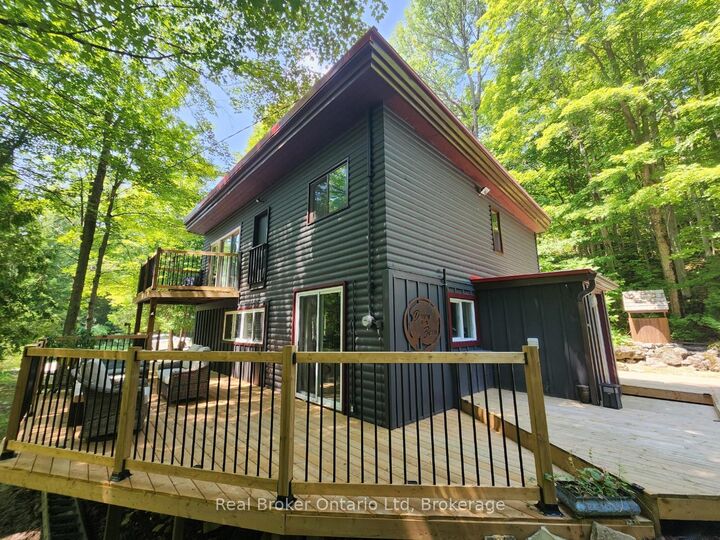 Property Photo: 12 7th Avenue ON N0H 2T0
