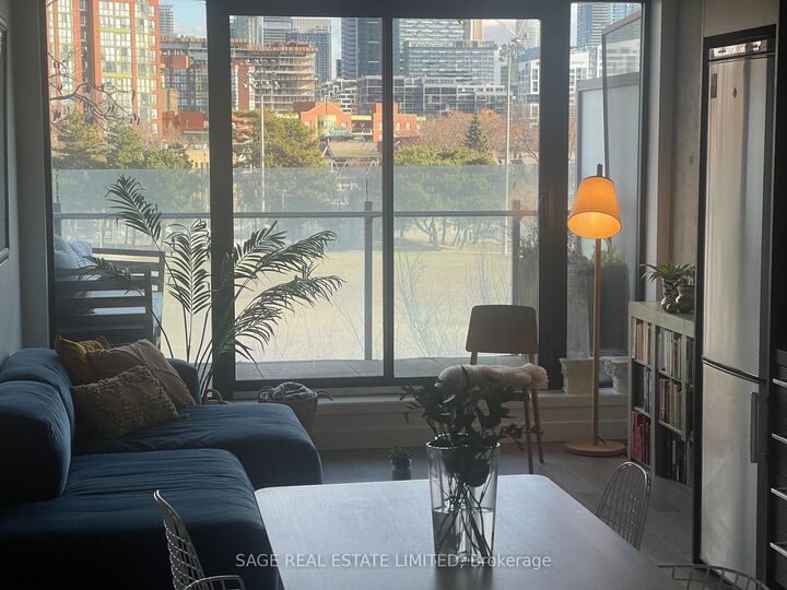 Property Photo:  25 Stafford Street 302  ON M5V 0G3 