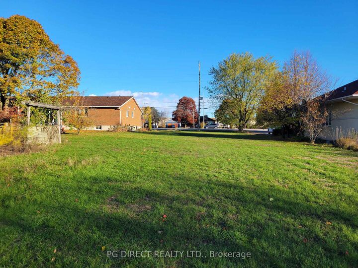 Property Photo:  3091 Princess Street  ON K7L 4V2 