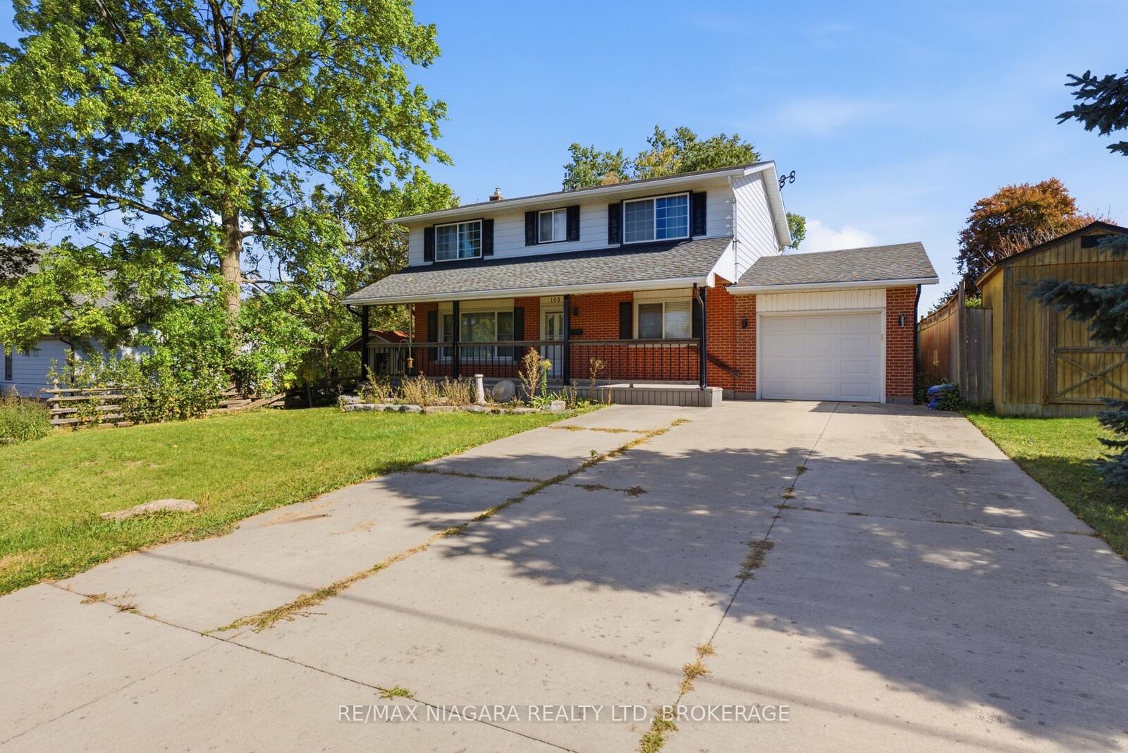 Property Photo: 163 Champlain Drive ON L2A 1Z9