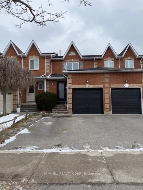 Property Photo: 45 Potter Crescent ON L0G 1W0