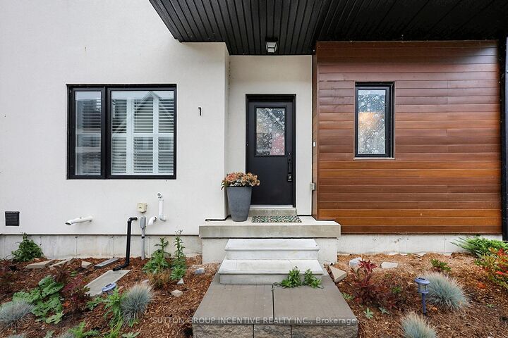 Property Photo:  1 Rice Lane  ON L3V 8M3 