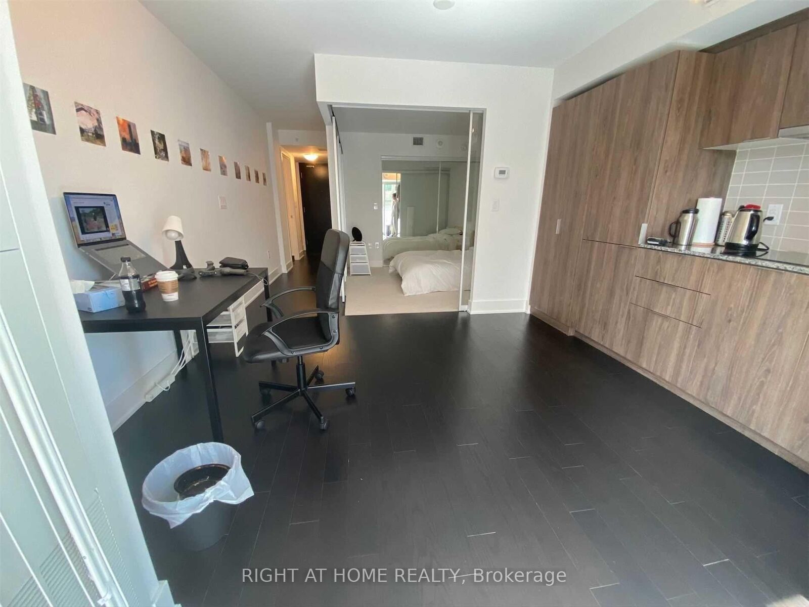 Property Photo:  955 Bay Street 1612  ON M5S 2A2 