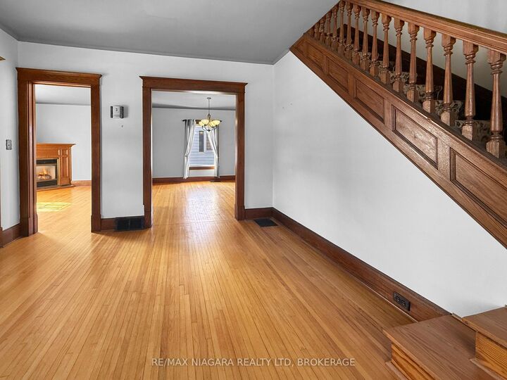 Property Photo:  18 Emerick Avenue  ON L2A 2W3 