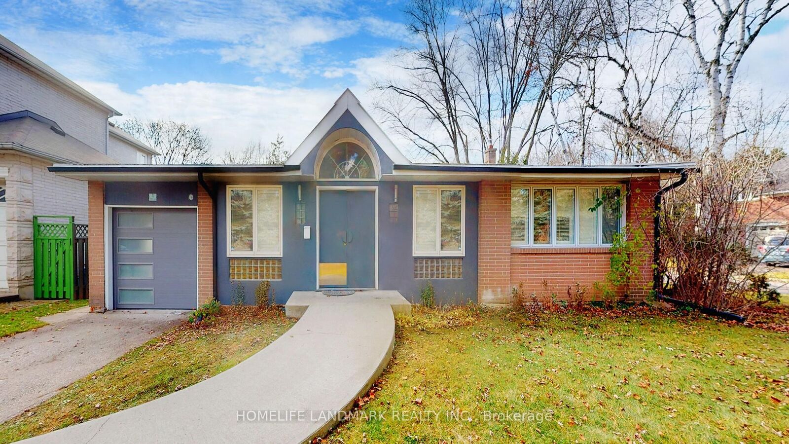Property Photo:  1 Malabar Place  ON M3B 1A4 
