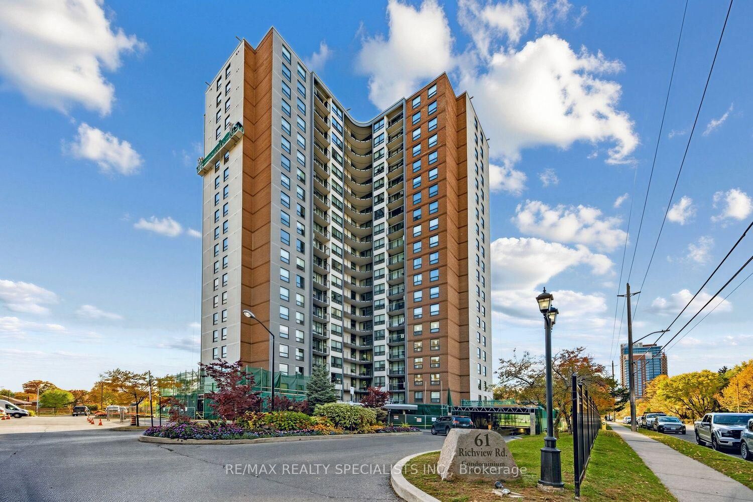Property Photo:  61 Richview Road 609  ON M9A 4B5 