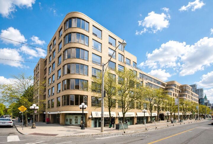 Property Photo: 1177 Yonge Street 702 ON M4T 2Y4