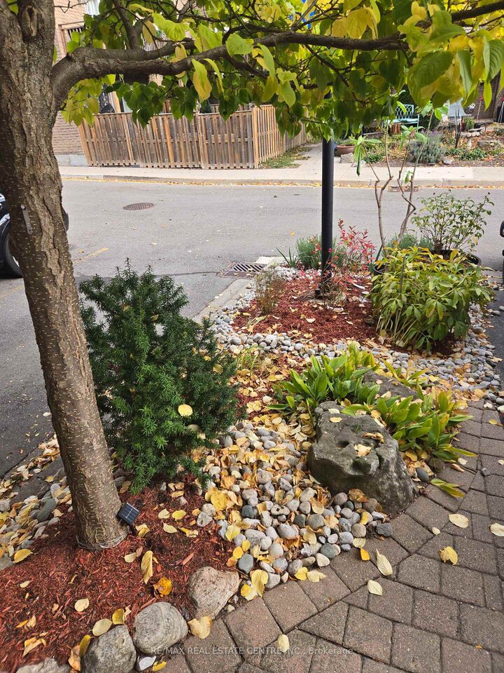 Property Photo:  2274 Marine Drive  ON L6L 1C1 