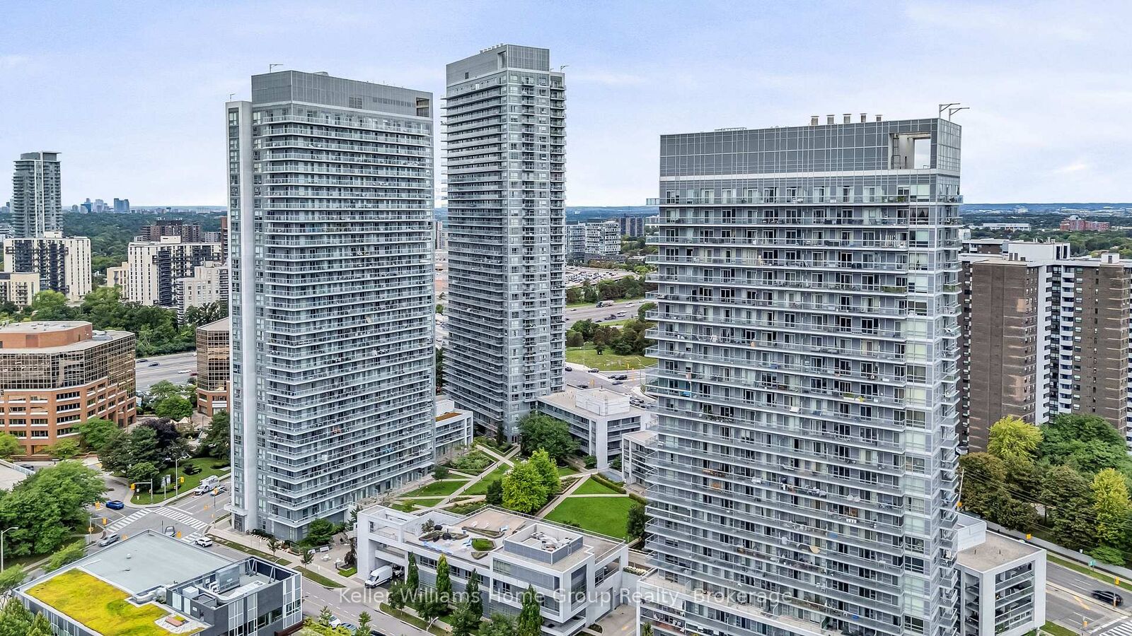 Property Photo:  2015 Sheppard Avenue E 3410  ON M2J 0B3 
