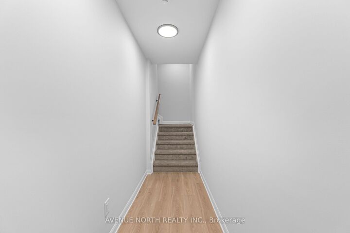 Property Photo:  1001 Glenroy Gilbert Drive 10  ON K2J 7N9 