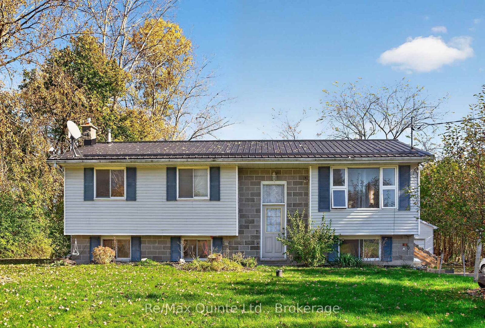 Property Photo:  174 Chatterton Valley Crescent  ON K0K 2B0 