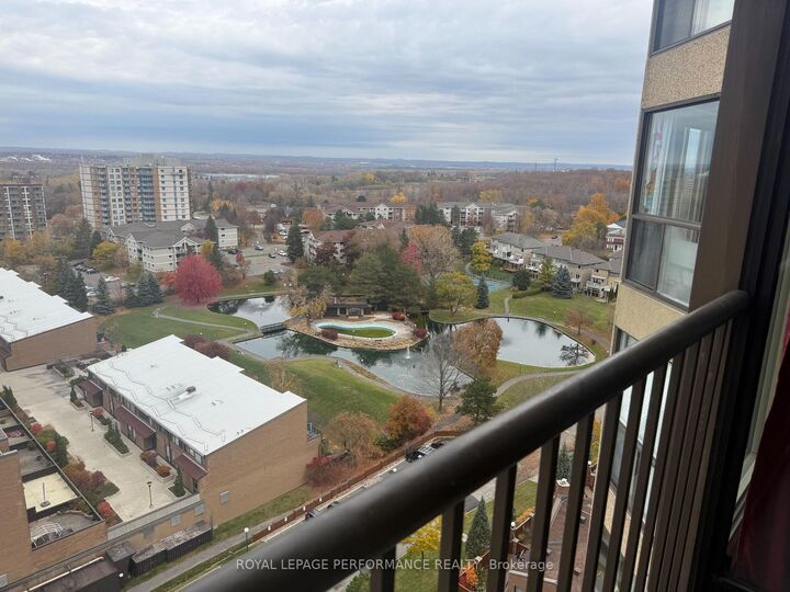 Property Photo:  545 St Laurent Boulevard 1803  ON K1K 4H9 