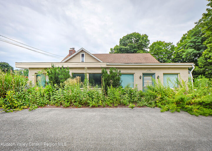 Property Photo:  1085 Violet  NY 12538 