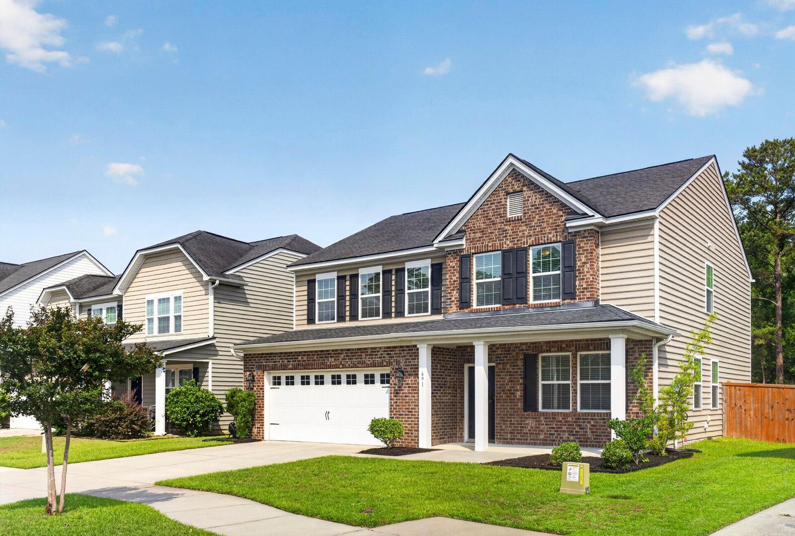Property Photo: 691 Redbud Lane SC 29486