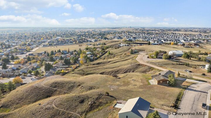 Property Photo:  5318 Braehill Rd  WY 82009 
