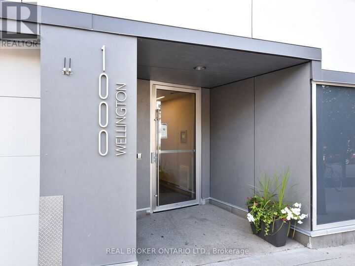 Property Photo:  1000 Wellington Street West 303  ON K1Y 2X9 