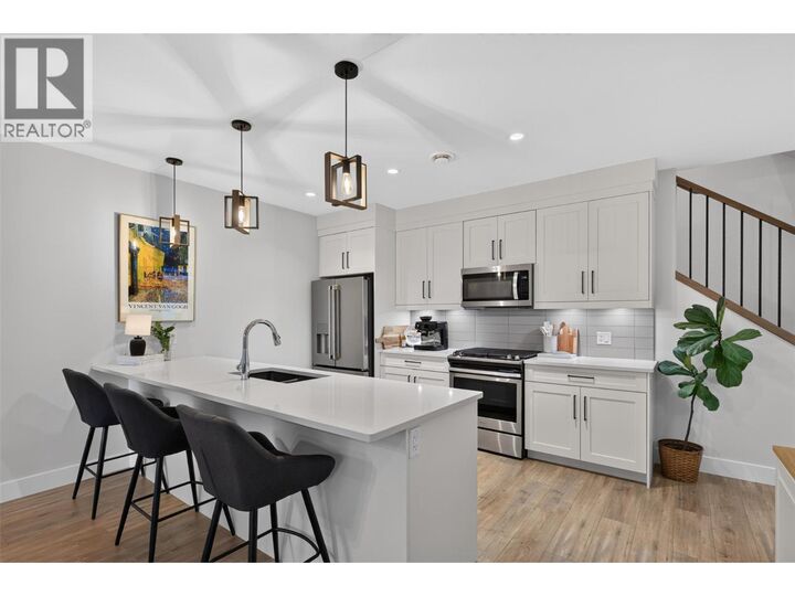 Property Photo:  142 Summerhill Place  BC V1V 1T6 