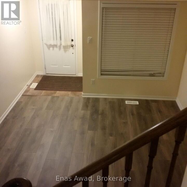 Property Photo:  7665 Cottonwood Drive  ON L2H 0L3 