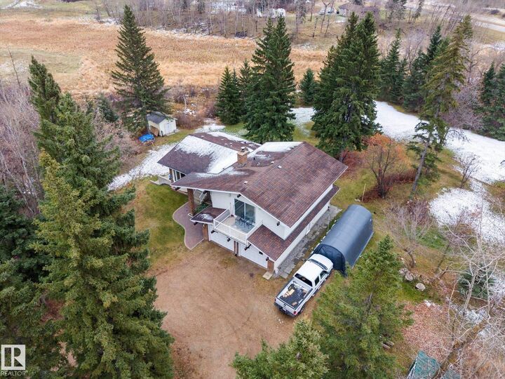 Property Photo:  52409 Rge Road 223 85  AB T8A 4T4 