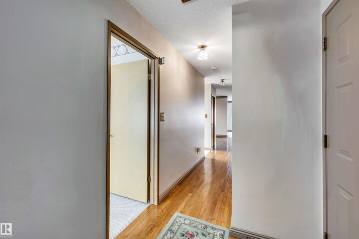Property Photo: 9996 176 Avenue NW AB T5X 5W1