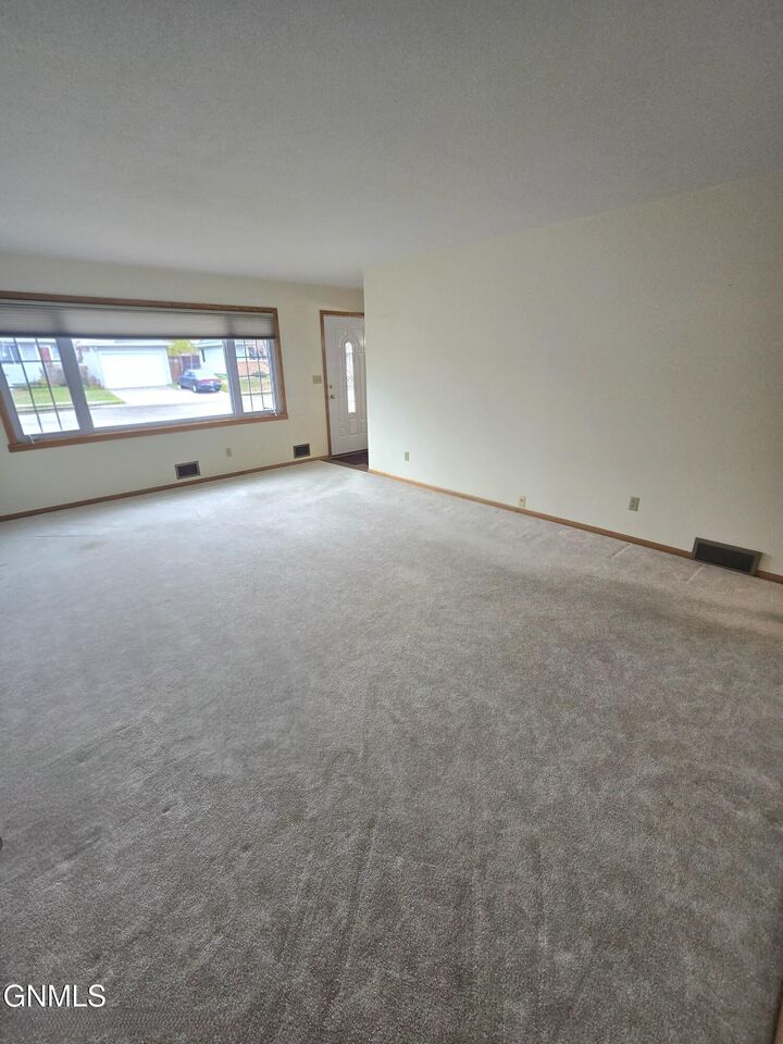 Property Photo:  2034 2nd Street N  ND 58501 