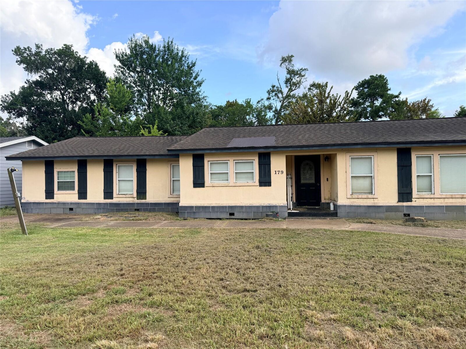 Property Photo: 179 Cedar Street TX 77531